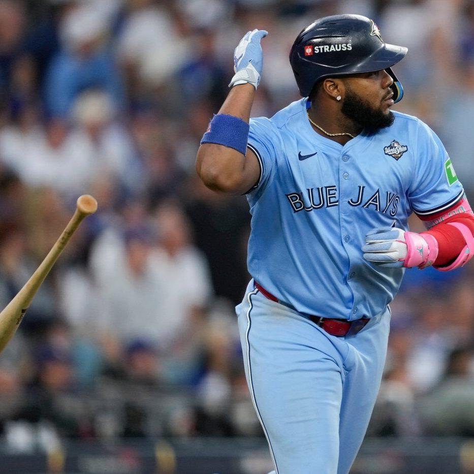 Guerrero homers off Ohtani, Blue Jays even World Series with 6-2 win over Dodgers in Game 4